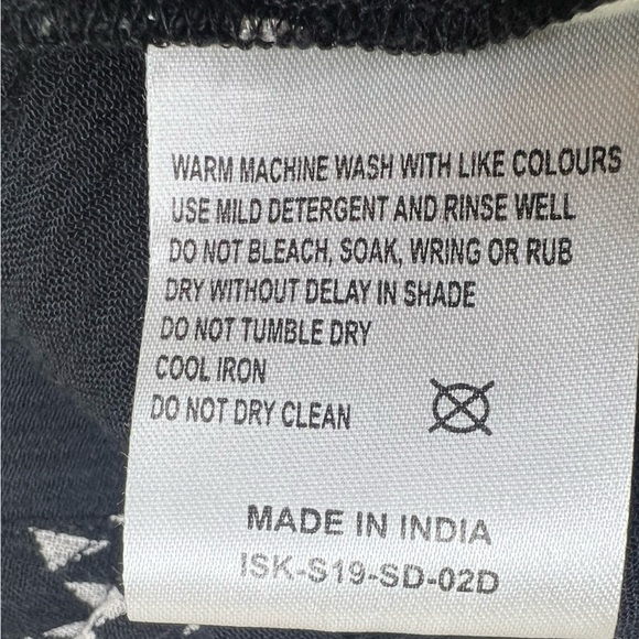 Embroidered front Boho Dress Bell sleeves Small New NWT - Picture 4 of 9